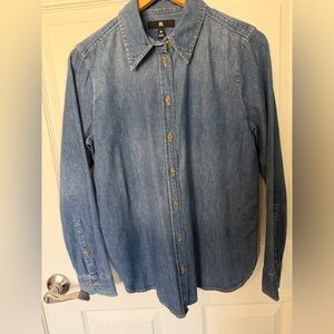 Banana Republic Light Blue Button Down Shirt
